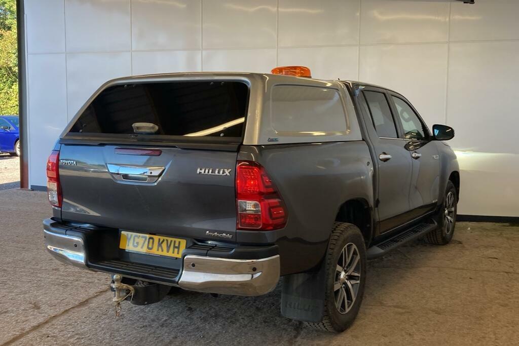 Toyota HILUX 2.4 D-4d Invincible Pickup Double Cab A YG70KVH Grey #4