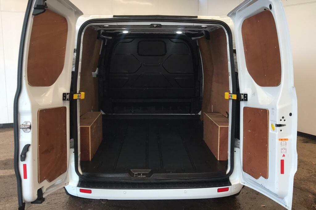 Ford Transit Custom 2.0 300 Ecoblue Limited Panel Van HT71KCG White #6