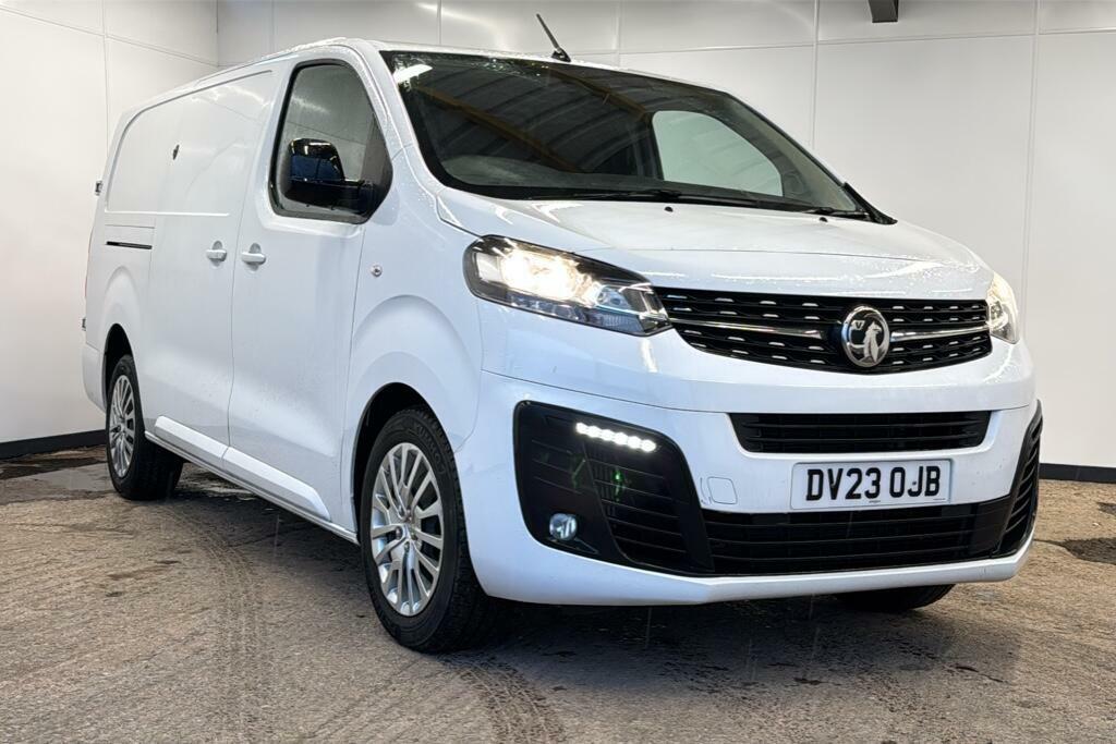 Vauxhall Vivaro 1.5 Turbo D 2900 Pro Panel Van 6Dr L White