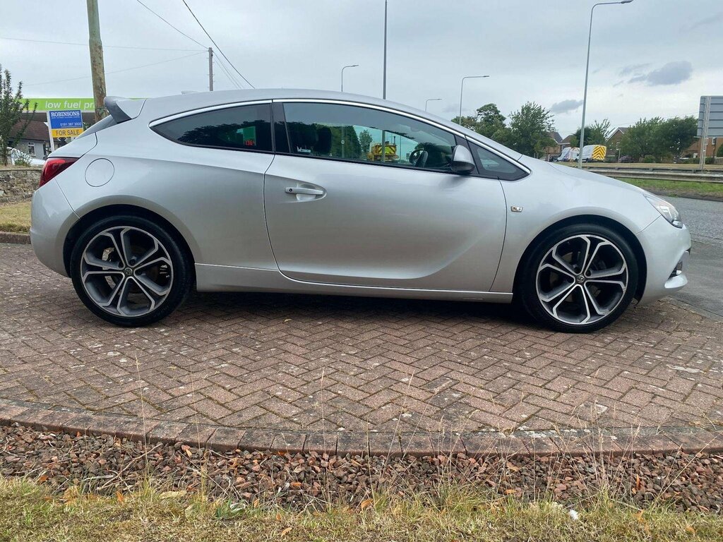 Vauxhall Astra GTC 1.6 Cdti Ecotec Limited Edition Euro 6 Ss Silver #4