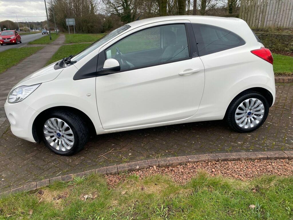 Ford KA 1.2 Zetec Euro 6 Ss 201414 NJ14BFV White #2