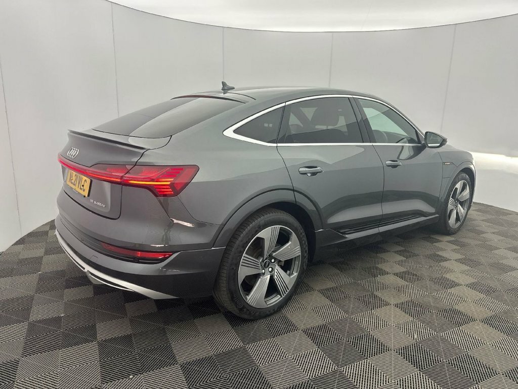 Audi E-tron Hatchback NL21VLC Grey #2