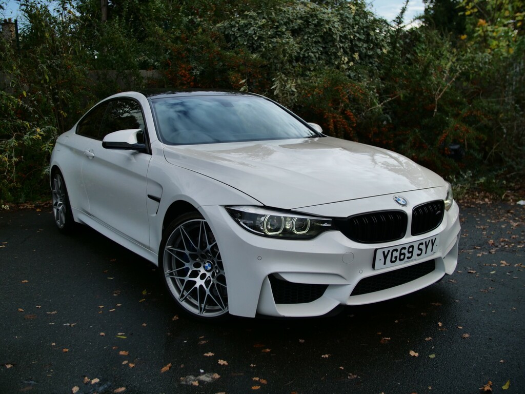 BMW M4 3.0 M4 Coupe Competition Package White