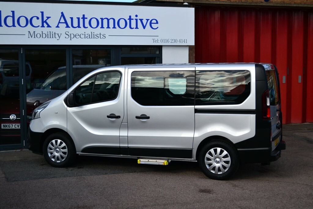 Renault Trafic Sl27 Business Disabled Wheelchair Adapted Vehicle, Silver #6
