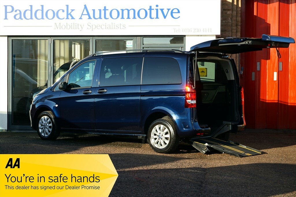Mercedes-Benz Vito 111 Bluetec Tourer Pro Disabled Wheelchair Accessi Blue