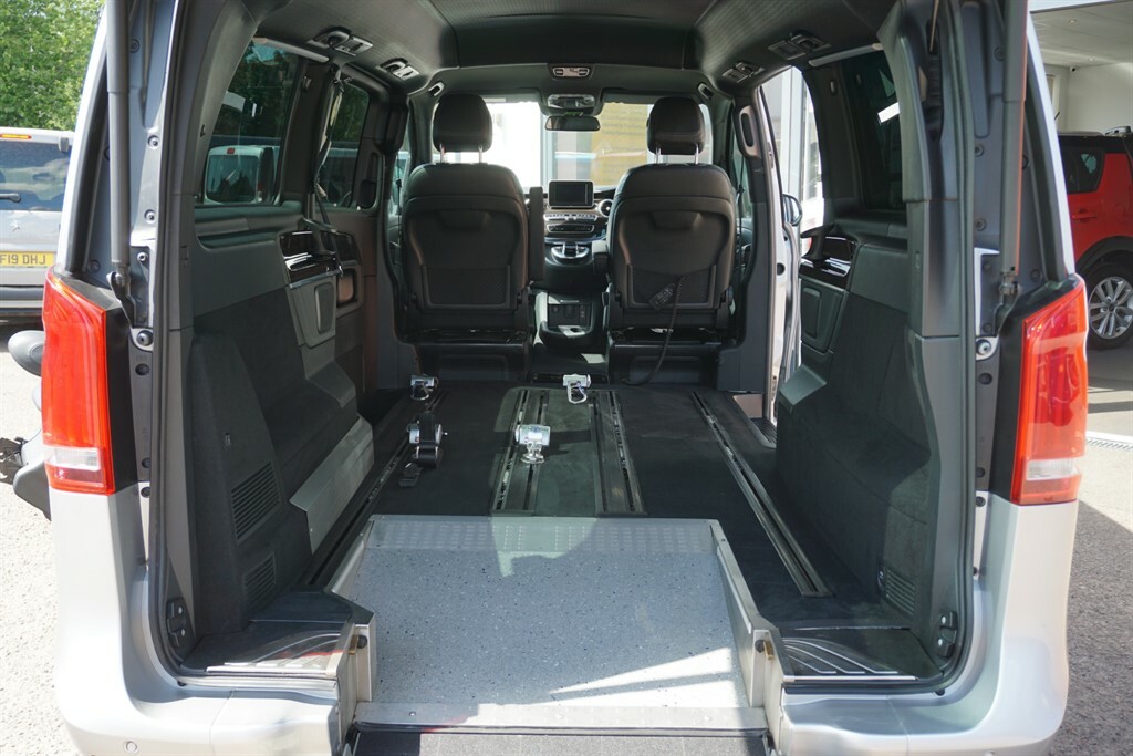 Mercedes-Benz V Class Bluetec Sport Disabled Wheelchair Access #4