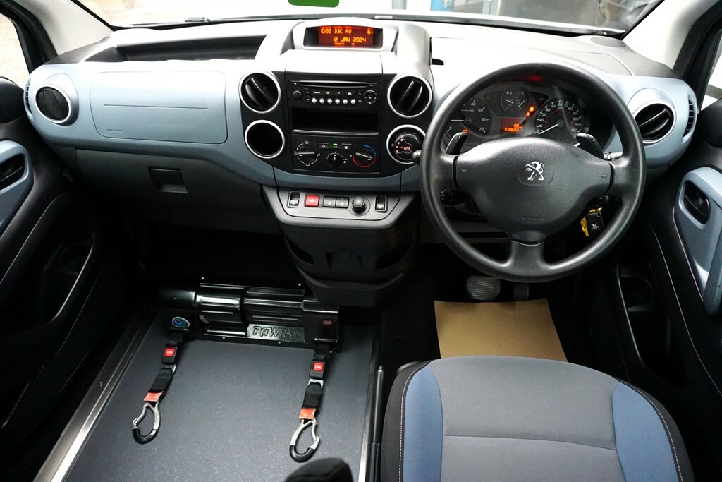 Peugeot E-Partner E-hdi Tepee S Rare Blue #11
