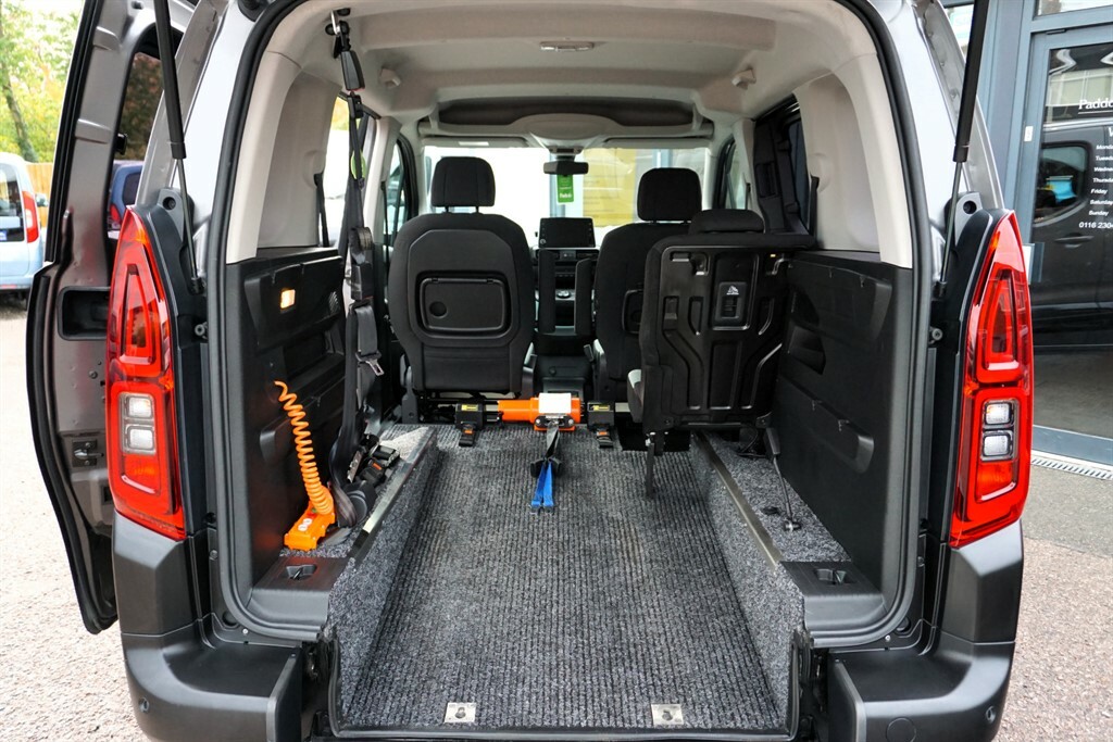 Citroen Berlingo Puretech Feel M Ss Eat8, Disabled, Whe NK71ADO  #4
