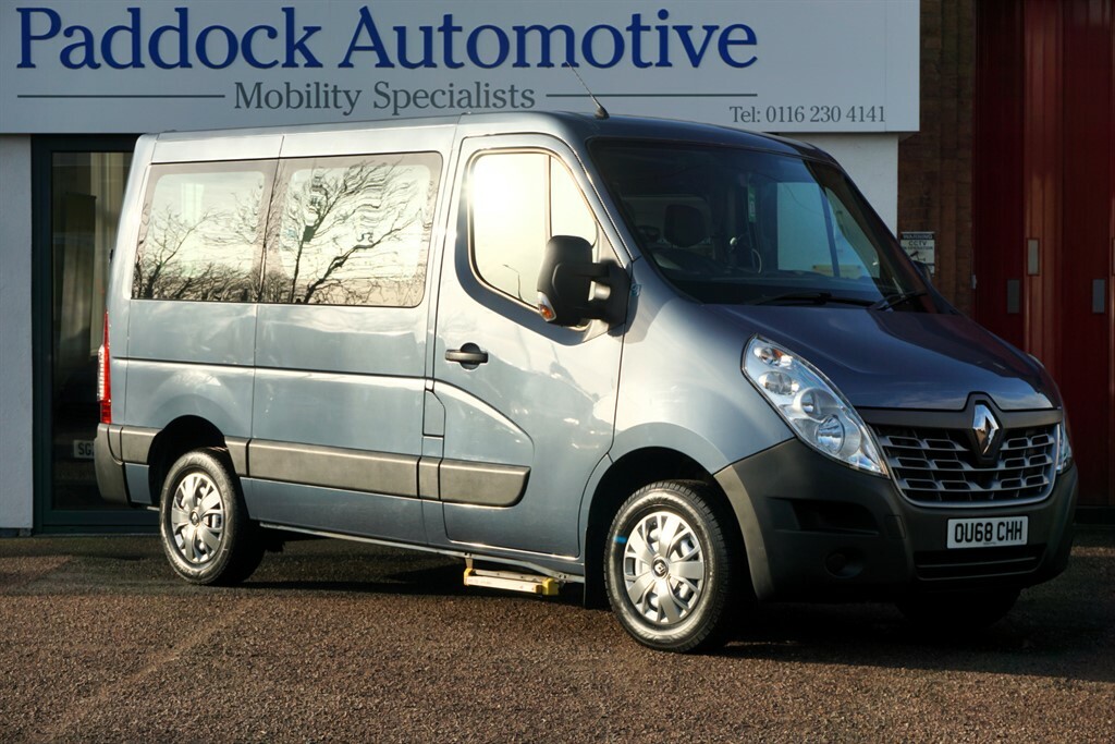 Renault Master Sl28 Business Disabled Wheelchair Access 