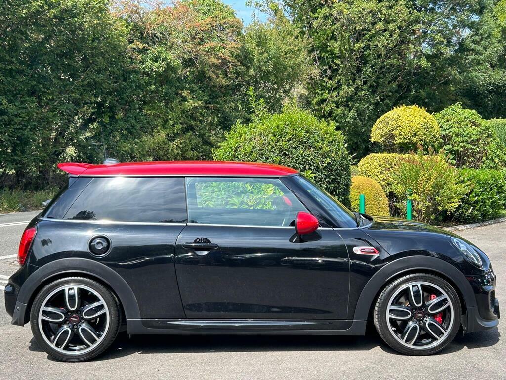 Mini Hatch 2.0 John Cooper Works Euro 6 S S EK18GVN Black #4