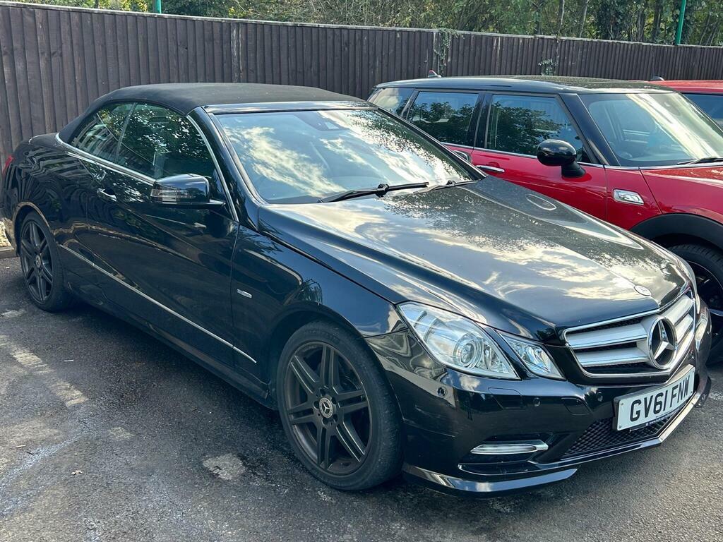 Mercedes-Benz E Class 2.1 E220 Cdi Blueefficiency Sport Cabriolet G-tron Black