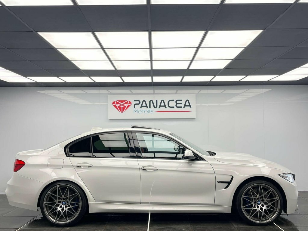 BMW M3 Saloon V8OCX White #2