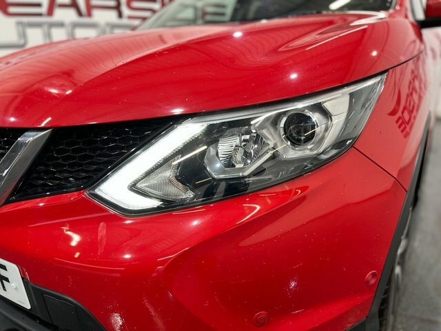 Nissan Qashqai 1.6 Dig-t Tekna Suv 2Wd Euro 6 Red #6