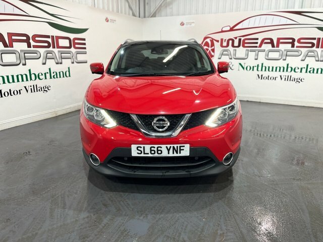 Nissan Qashqai 1.6 Dig-t Tekna Suv 2Wd Euro 6 Red #2