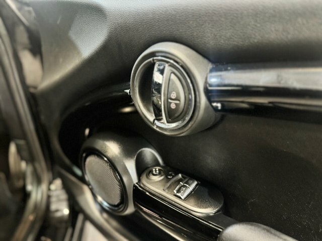 Mini Hatch 2.0 Cooper S Sport Hatchback Steptronic YT70XNM Black #6