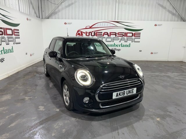 Mini Hatch 1.5 Cooper Hatchback Euro 6 Ss Black