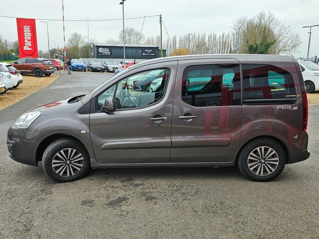 Peugeot Partner Tepee 1.6L Allure Grey #5