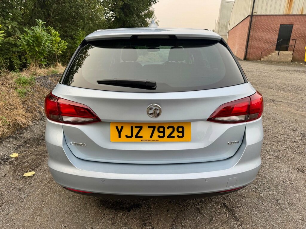 Vauxhall Astra 1.6 Cdti Elite Nav Sports Tourer Euro 6 YJZ7929 Silver #6