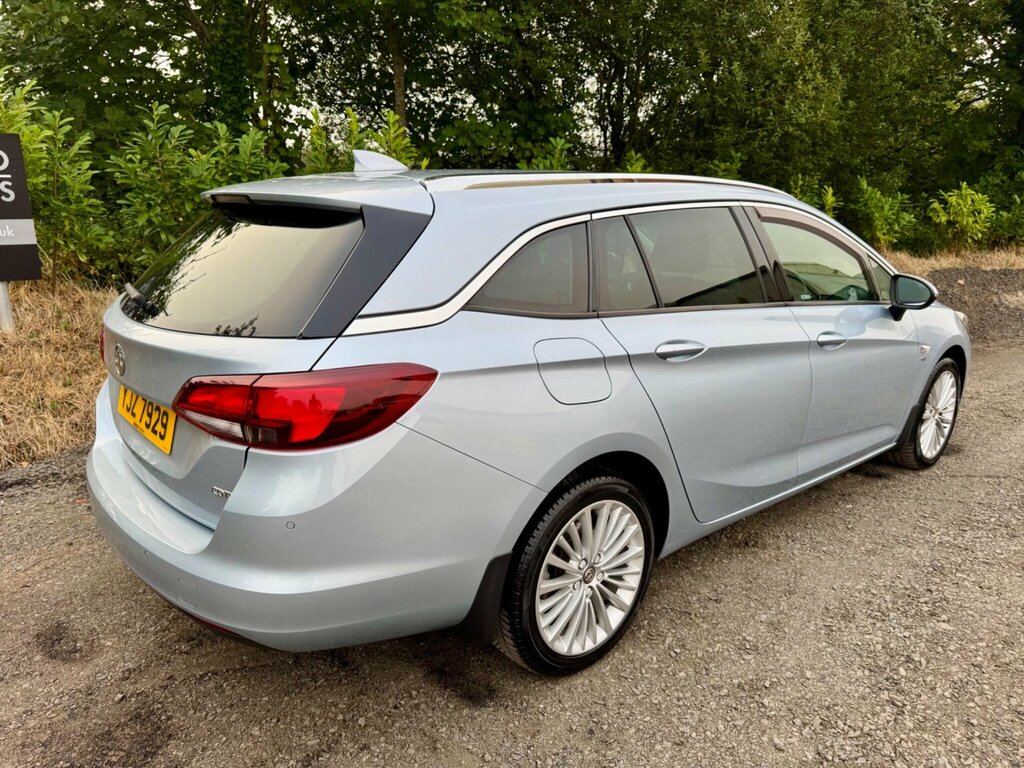 Vauxhall Astra 1.6 Cdti Elite Nav Sports Tourer Euro 6 YJZ7929 Silver #4