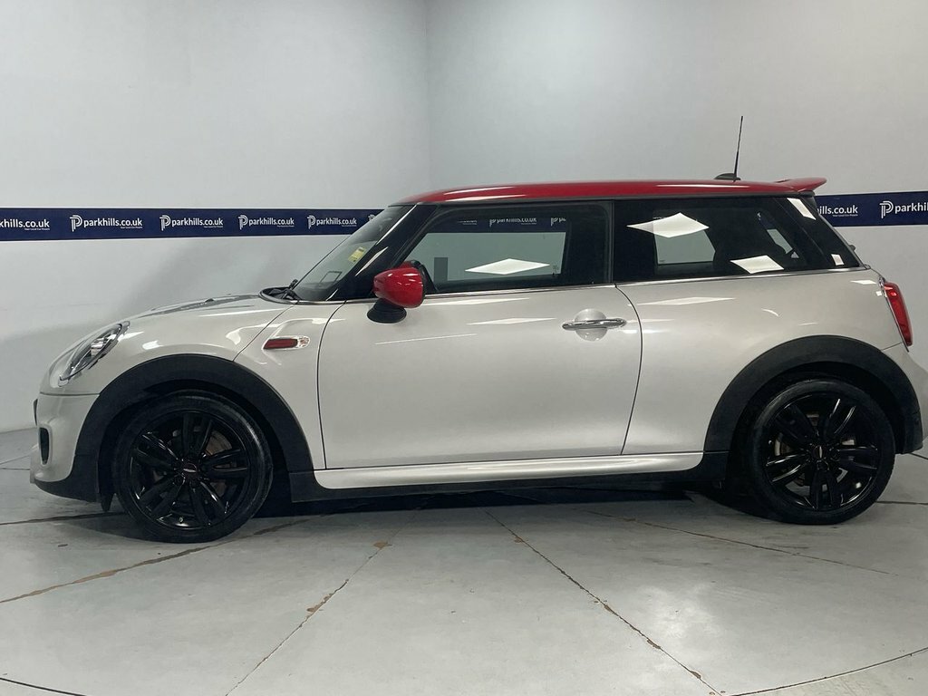 Mini Hatch 1.5L Cooper Sport SF70SRX Silver #2