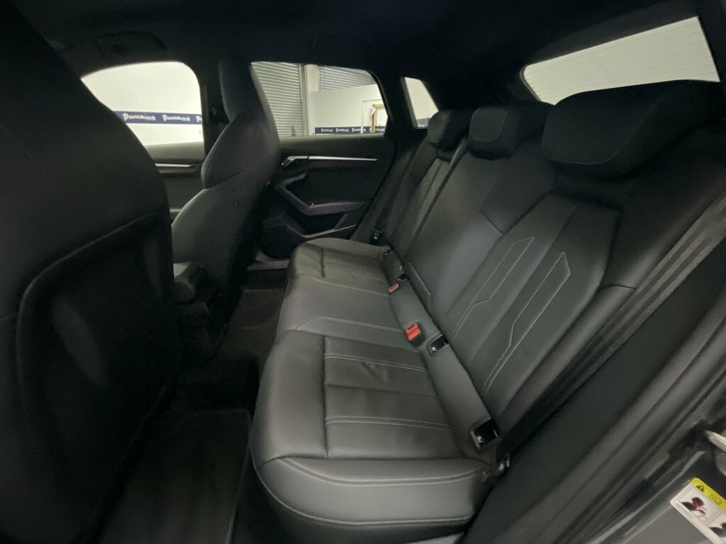 Audi A3 1L S Line RV23ZSL Grey #5
