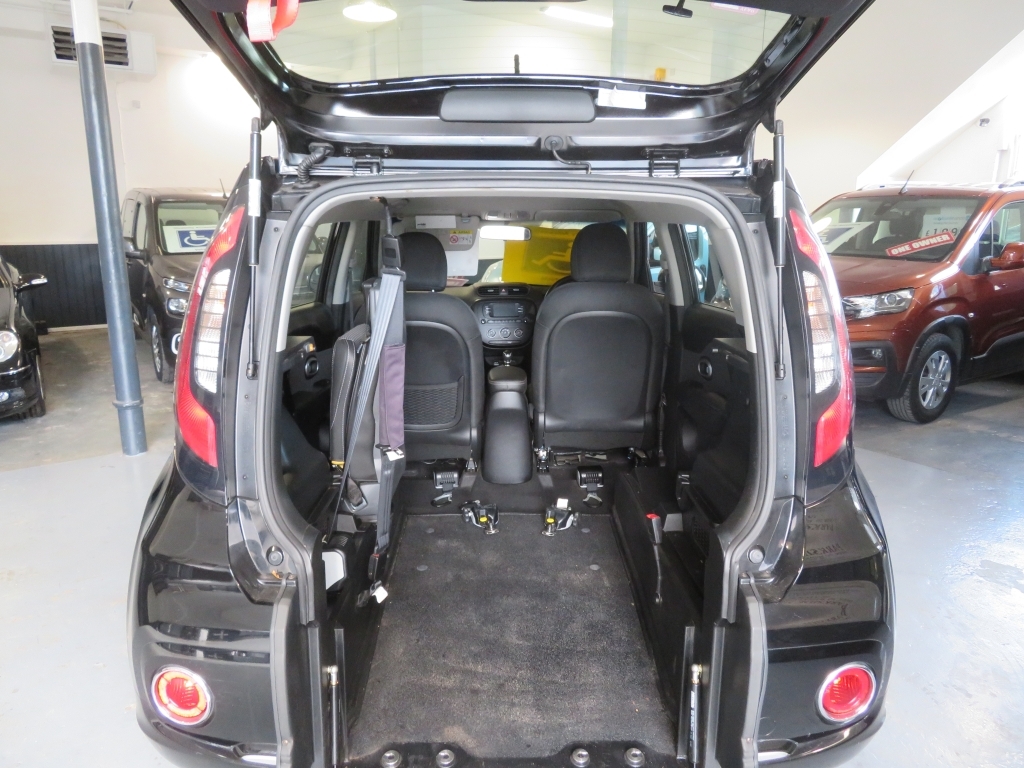 Kia Soul 1 1.6 1 Black #6