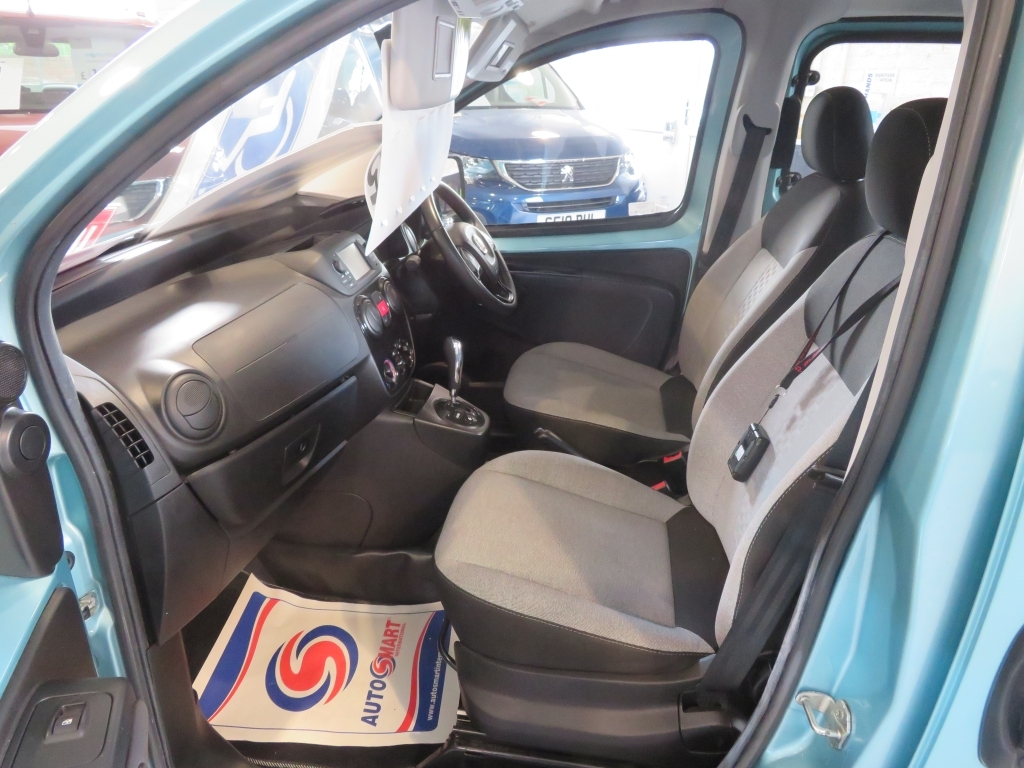 Fiat Qubo Mpv Green #4