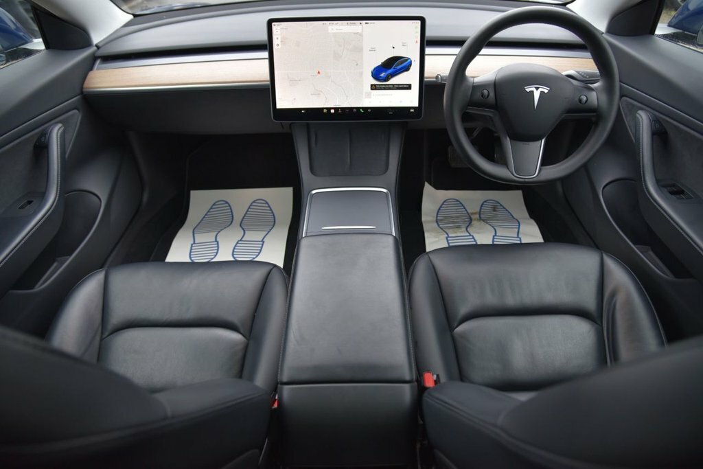 Tesla Model 3 Saloon GL70RNN Blue #2