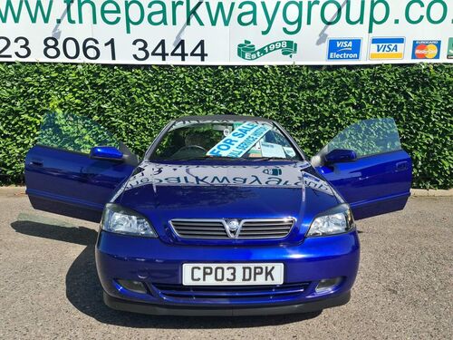 Vauxhall Astra 1.8 I 16V Edition 100 Blue #2