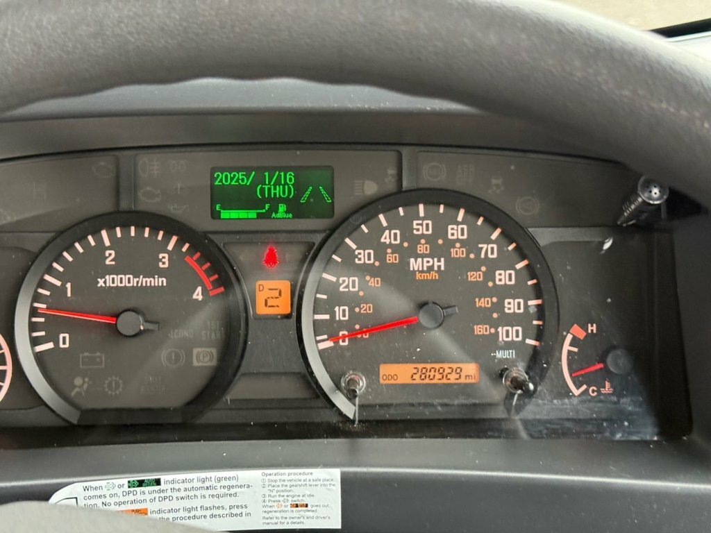 Isuzu Diesel LN69XNF White #6