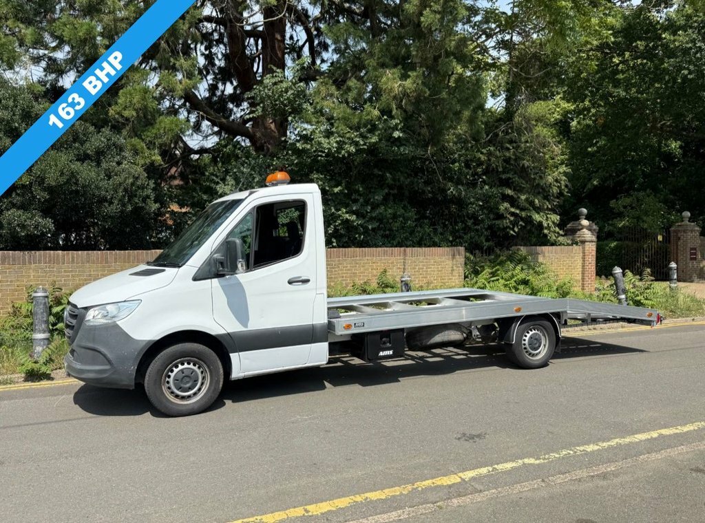 Mercedes-Benz Sprinter 2.1L Null White