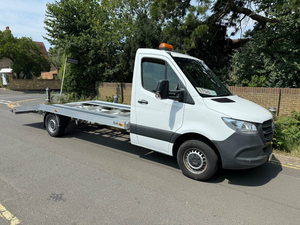 Mercedes-Benz Sprinter 2.1L Null KV20NMU White #3