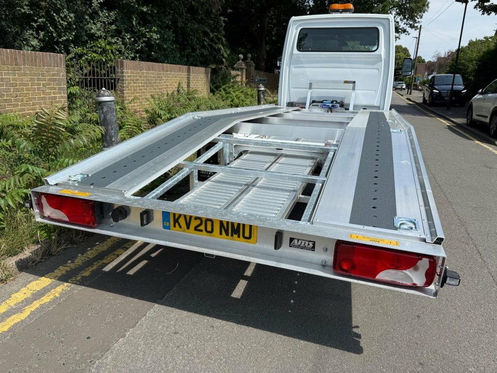 Mercedes-Benz Sprinter 2.1L Null KV20NMU White #6