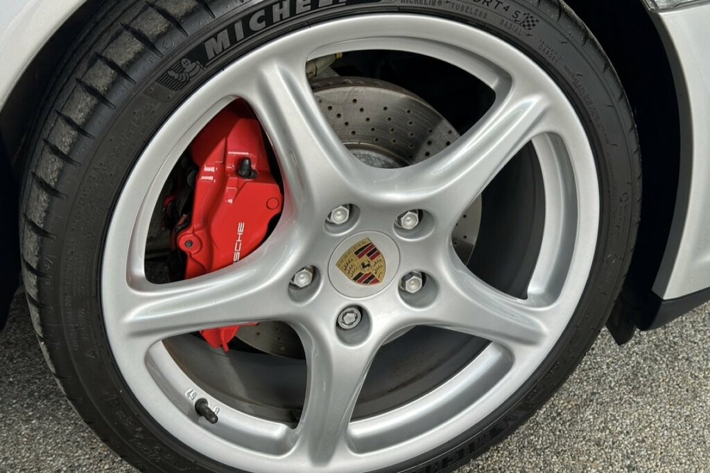 Porsche 911 Carrera S Cab Man Silver #2