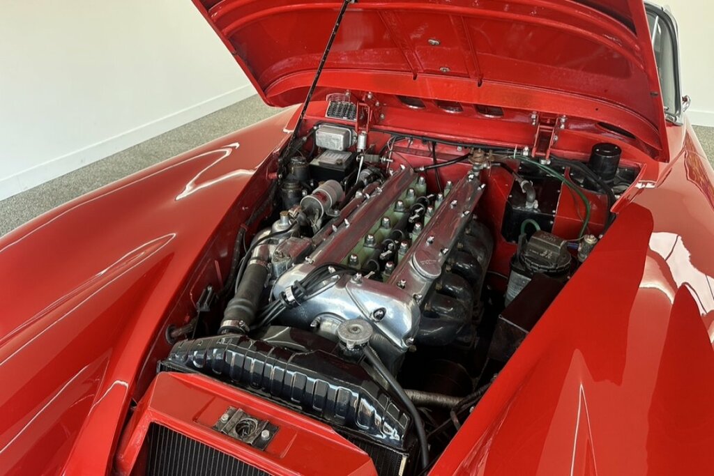 Jaguar XK 3.4Drophead Coupe Red #2