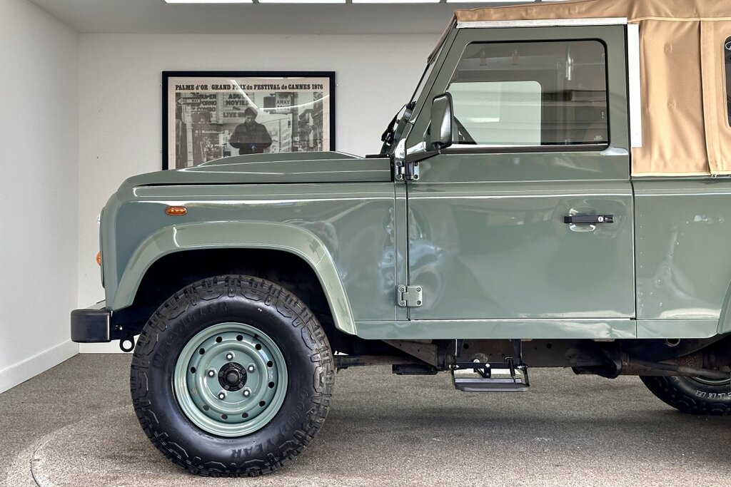 Land Rover Defender 90 2.2 Heritage S Top GV65MKL Green #3