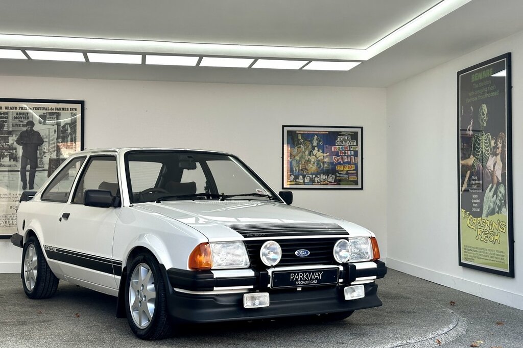 Ford Escort Rs1600i Hatch White