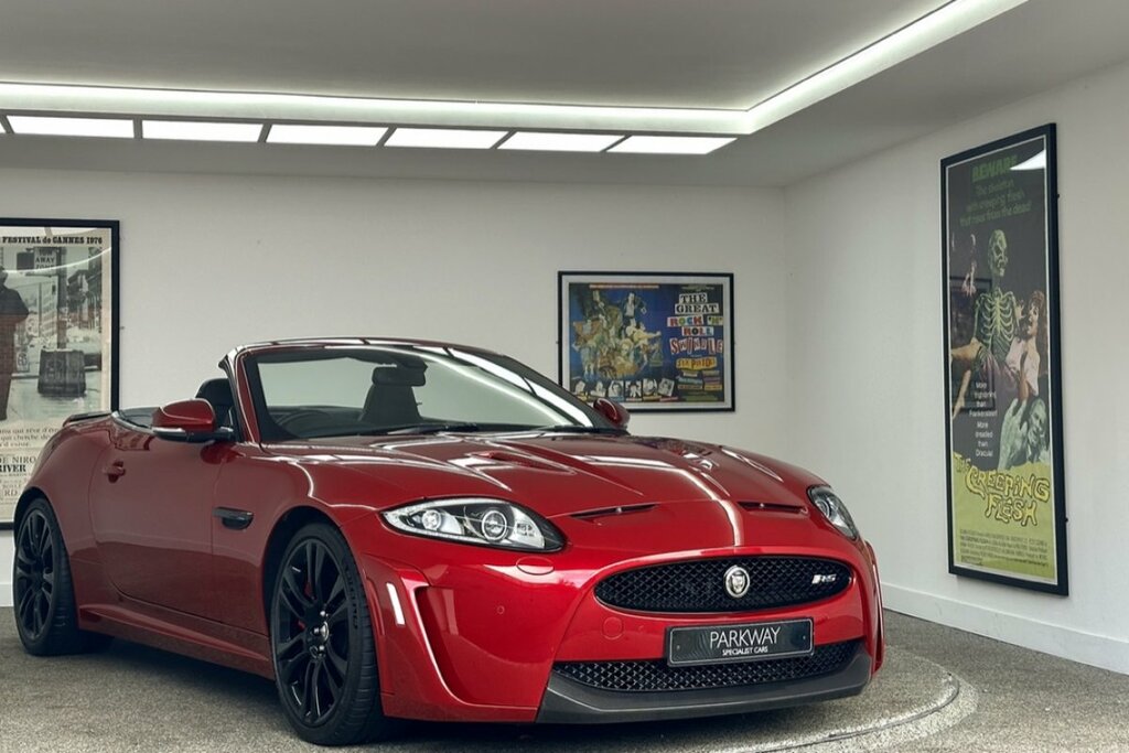 Jaguar XKR-S Convertible V8 5.0 Red