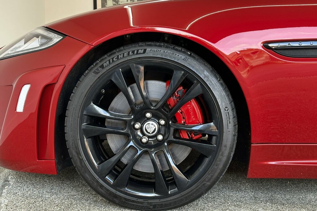 Jaguar XKR-S Convertible V8 5.0 Red #4