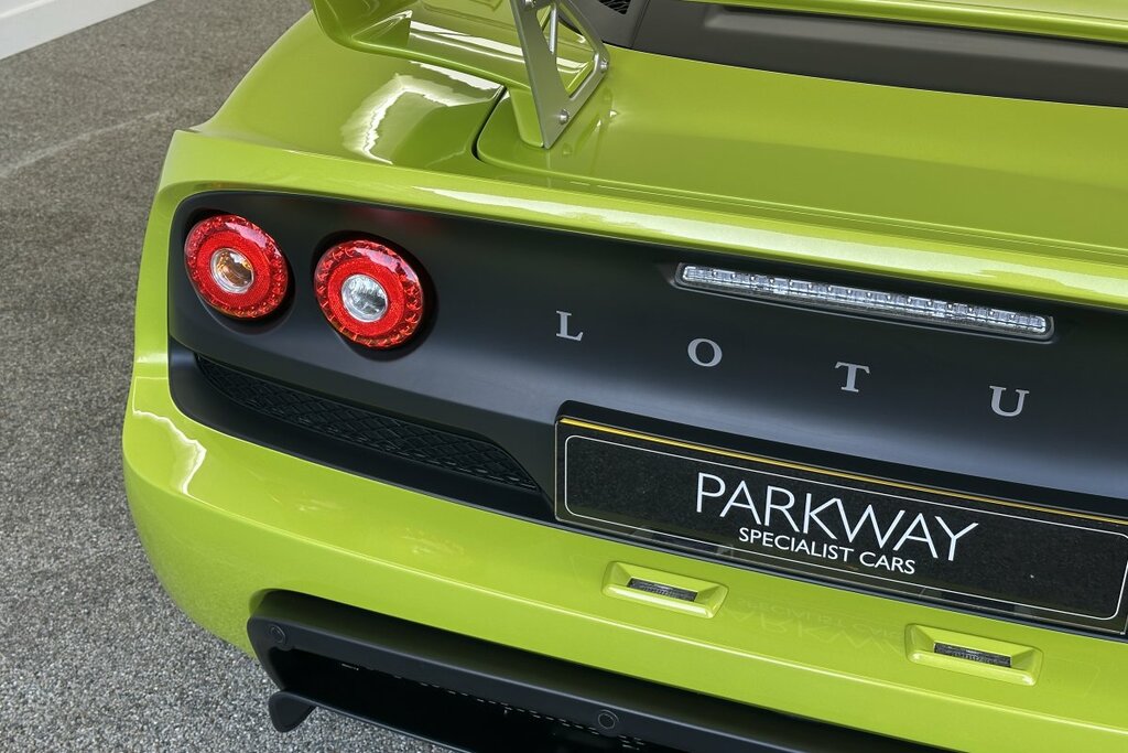 Lotus Exige Sport 350 Coupe Man Green #5