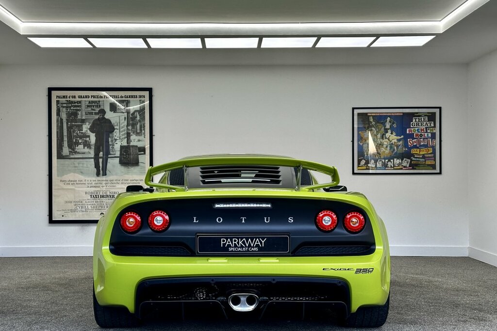 Lotus Exige Sport 350 Coupe Man Green #3