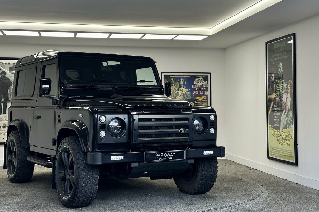 Land Rover Defender 90 Bespoke 3dr Manual Black