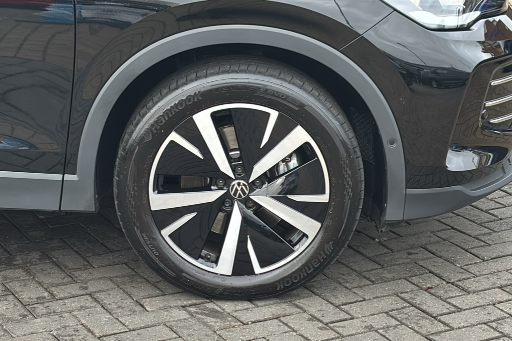 Volkswagen Tiguan 2.0 Tdi Elegance Dsg 150 Ps KP25JYN Black #5