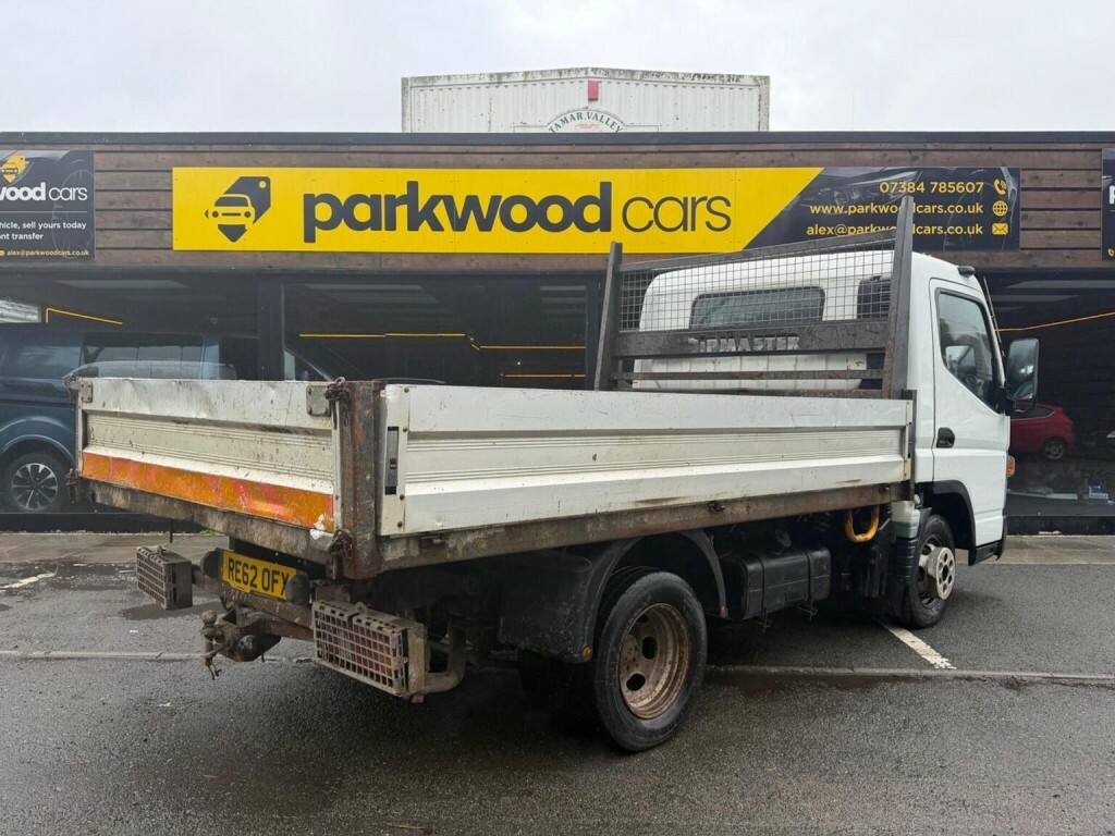Mitsubishi Fuso Canter Diesel White #30