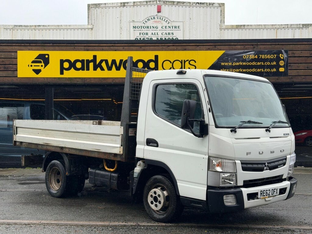 Mitsubishi Fuso Canter Diesel White #29