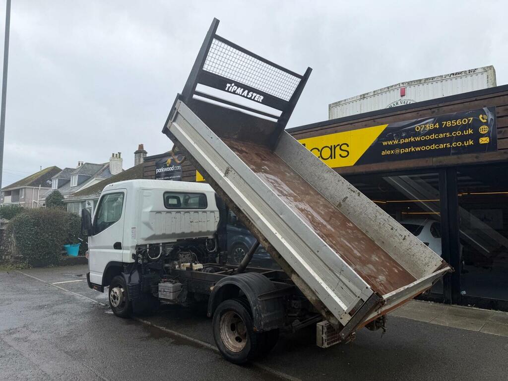 Mitsubishi Fuso Canter Diesel White #12