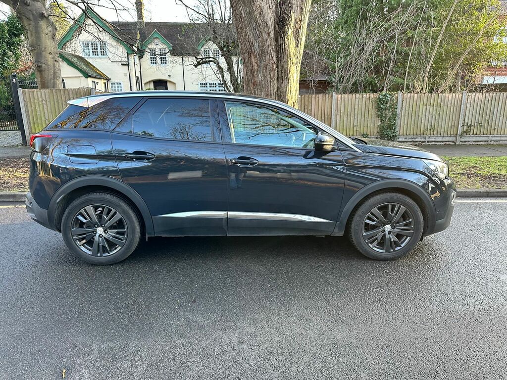 Peugeot 3008 1.2L Allure Ss Suv Euro 6 130 Grey