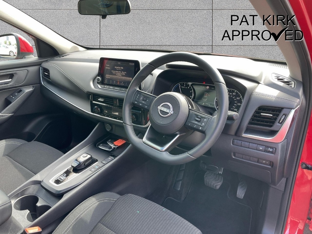 Nissan Qashqai 1.5 E-power Acenta Premium OV72UAU Red #5