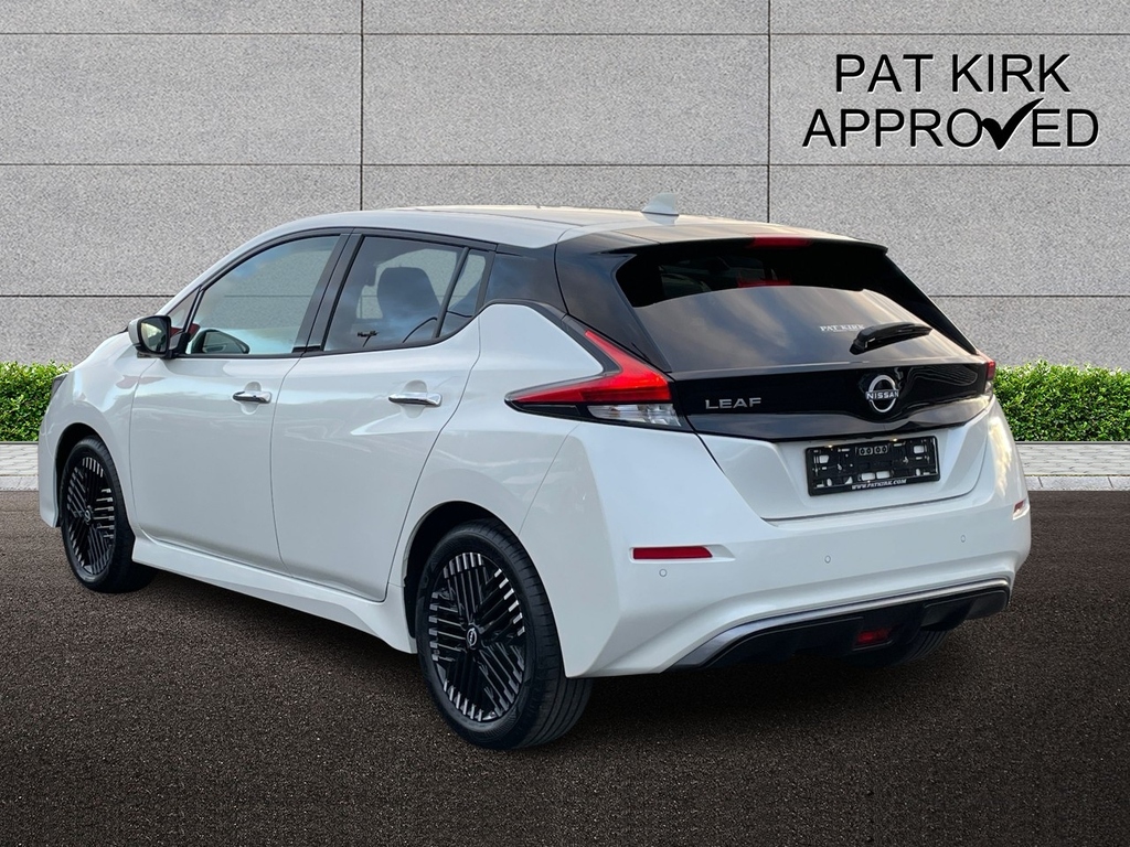 Nissan Leaf 110Kw Tekna 39Kwh BVZ1466 White #2
