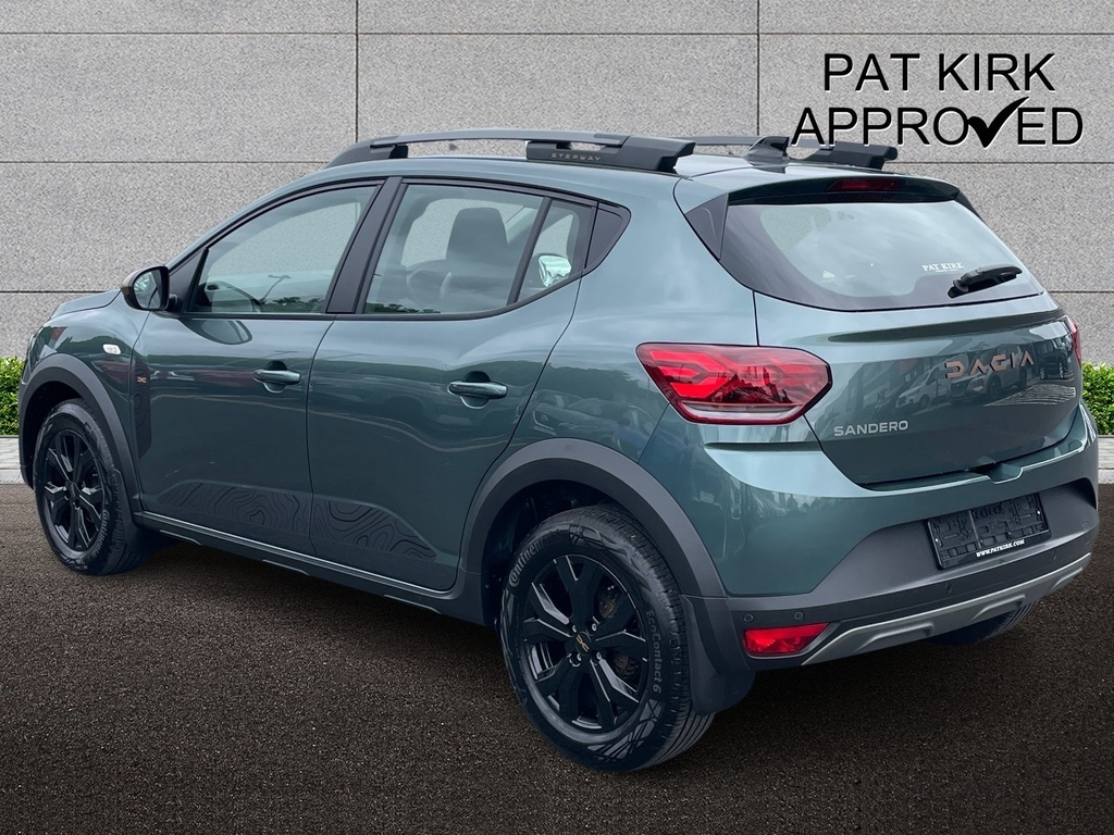 Dacia Sandero Stepway 1.0 Tce Extreme BVZ3349 Green #2